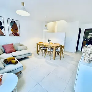 3bdr + 2bath Comfy House Apartment El Medano (Tenerife)